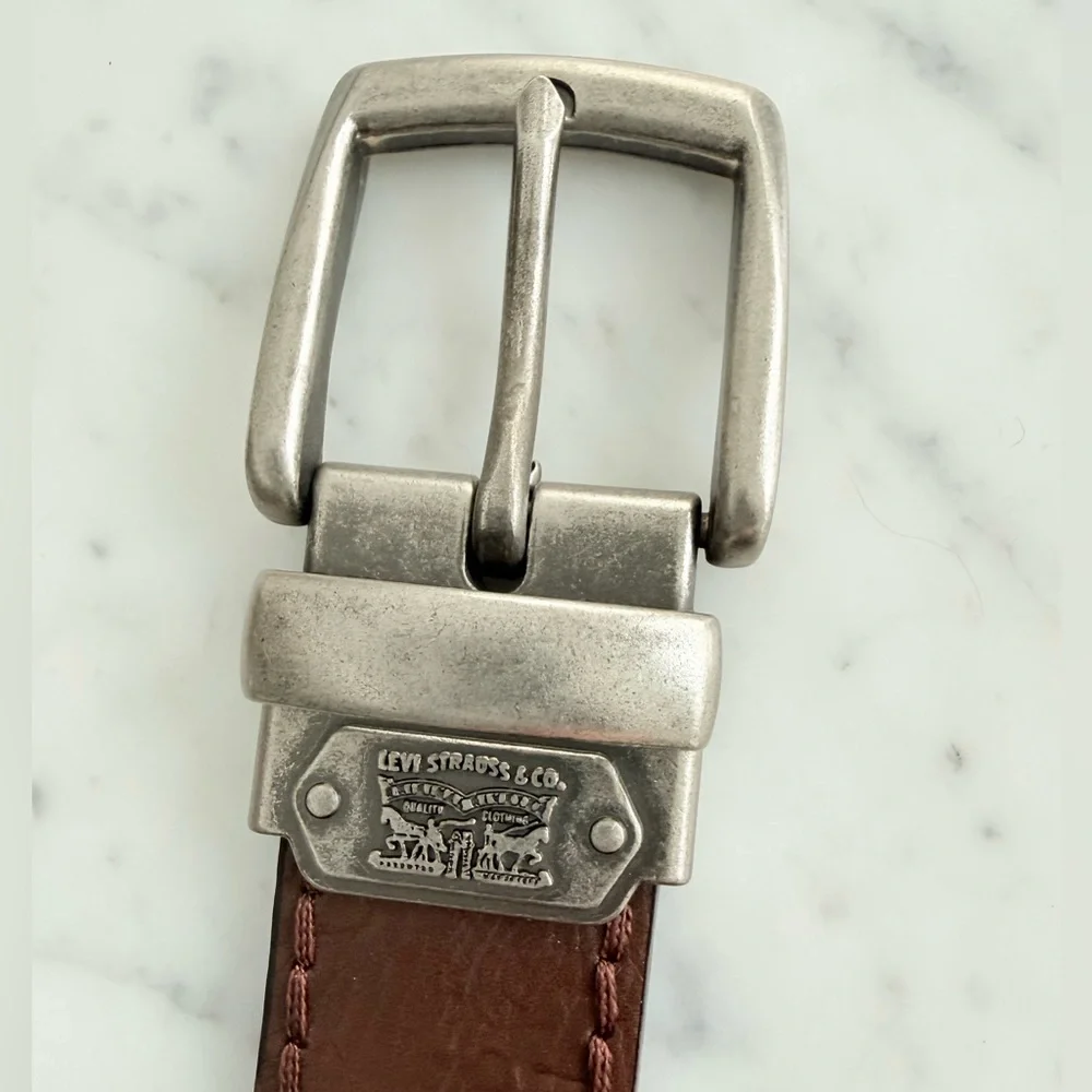Levis levi belt