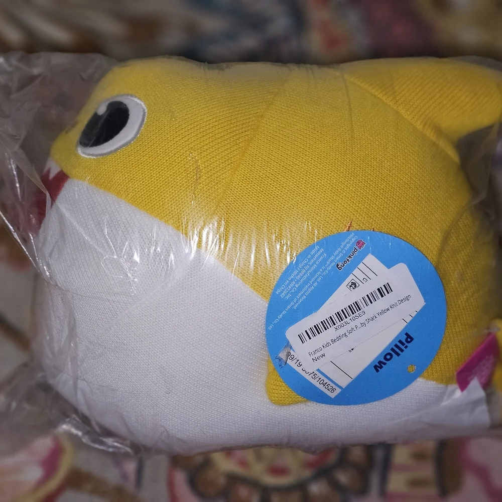 Pink Fong cute shark