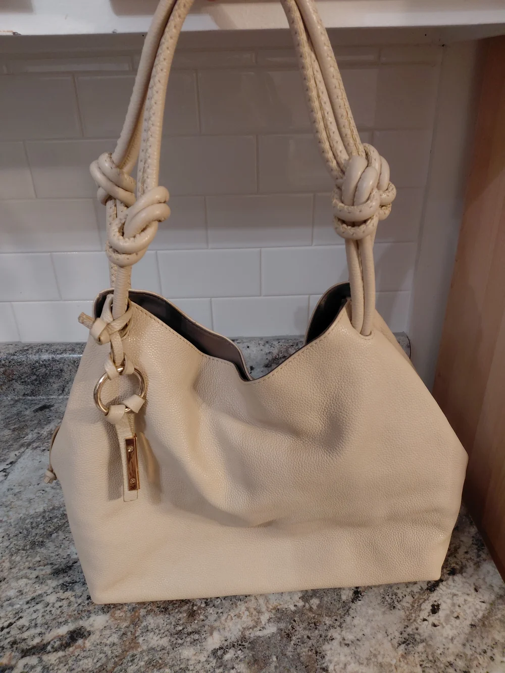 Vince Camuto vince camuto