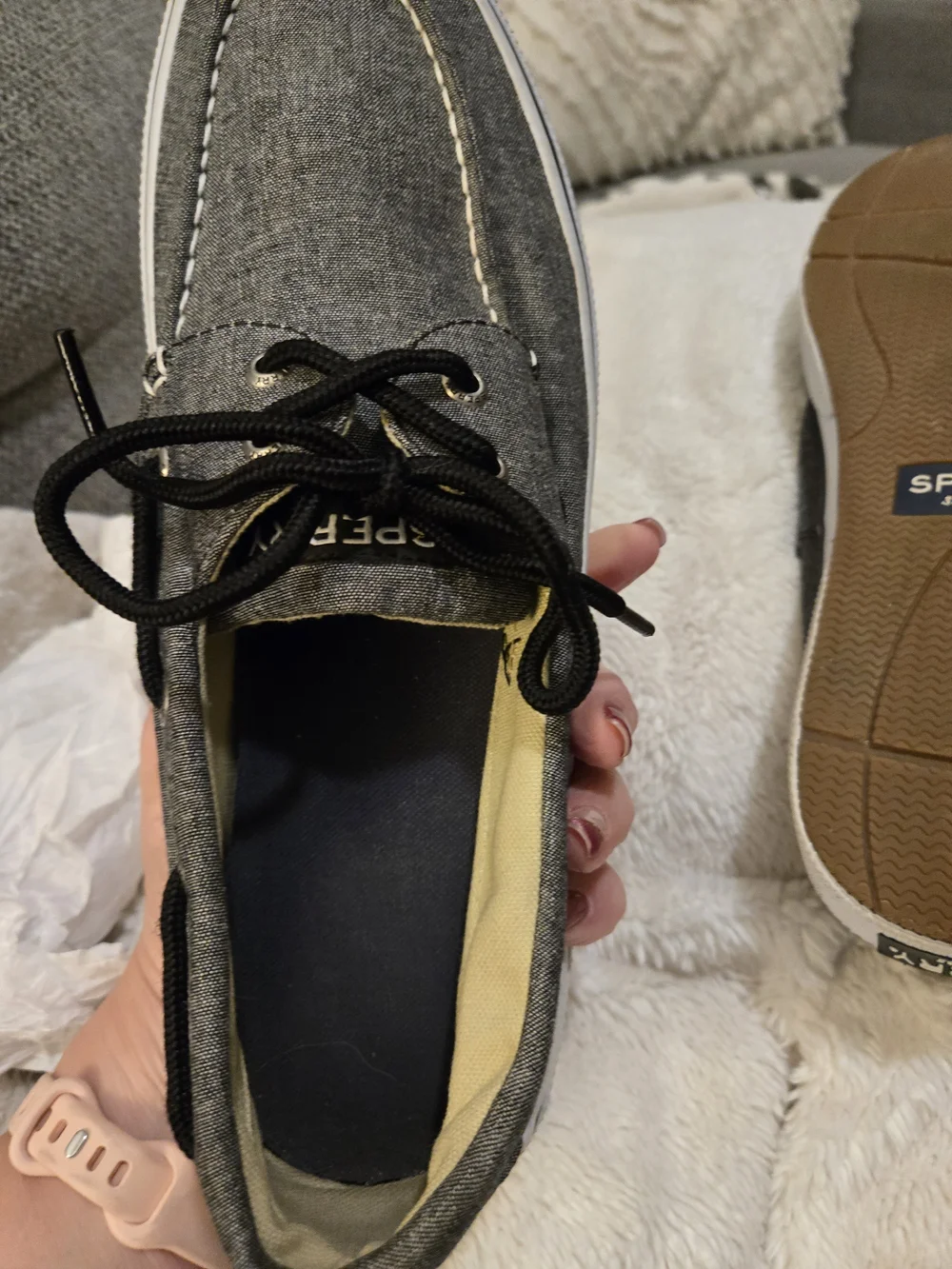 Sperry wear laces size