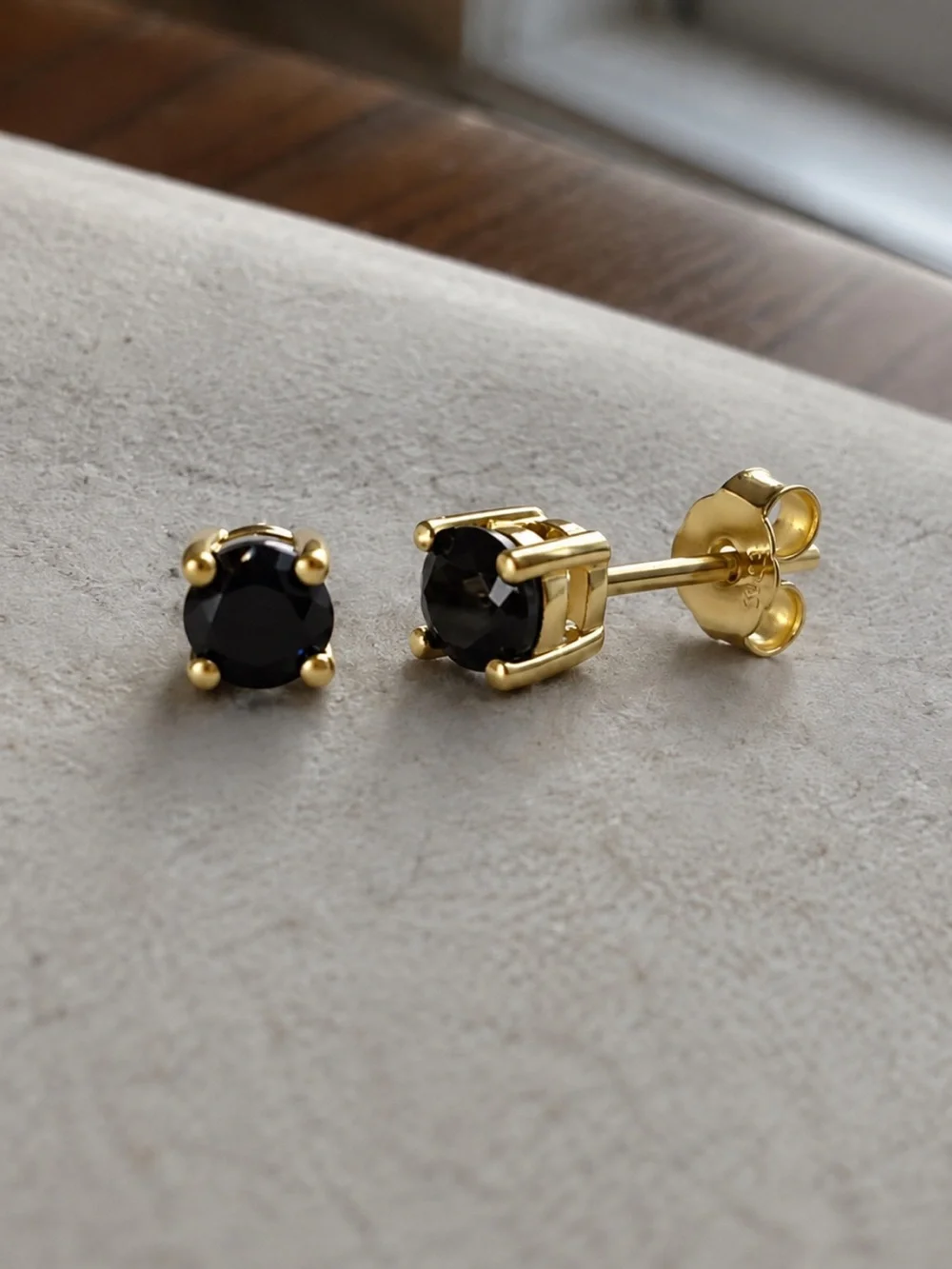 Moissanite open all