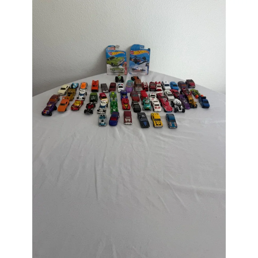 Hot Wheels Diecast Toy Car Lot of 50+ Assorted Vehicles Muscle Sports Trucks
