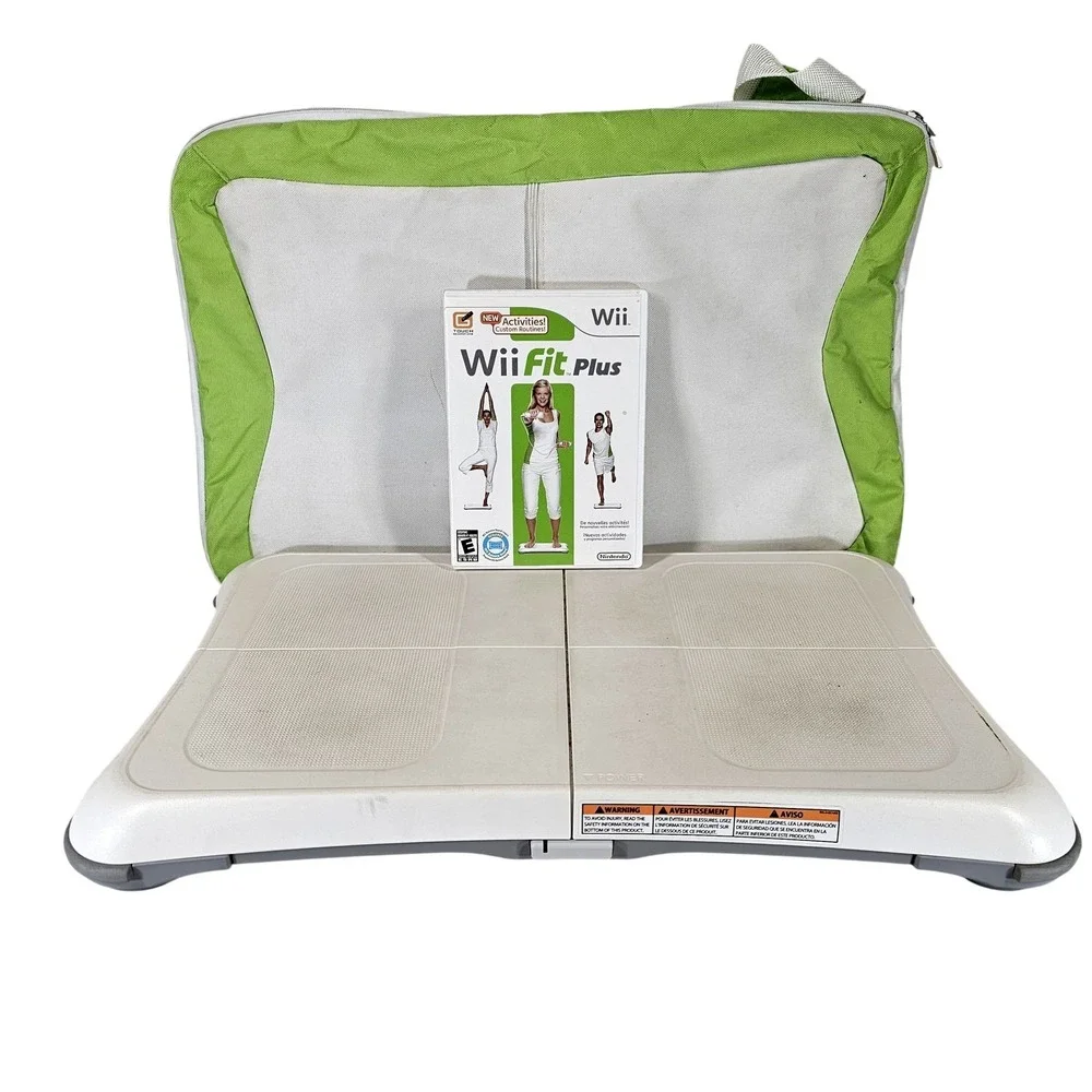 Nintendo Wii Balance Board White Wii Fit Plus Game‎ & Carry Bag Wireless Console