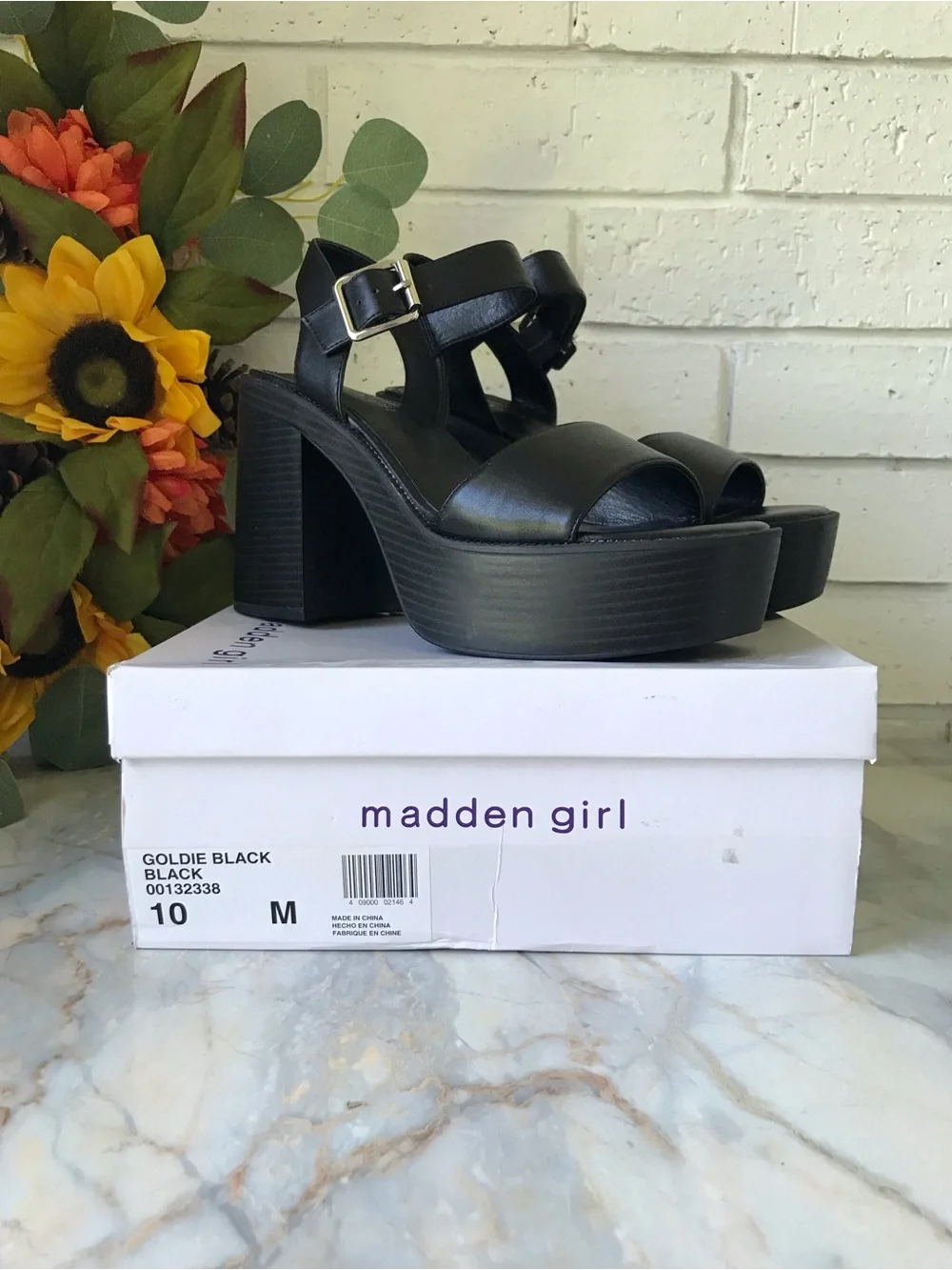 Madden Girl chunky platform
