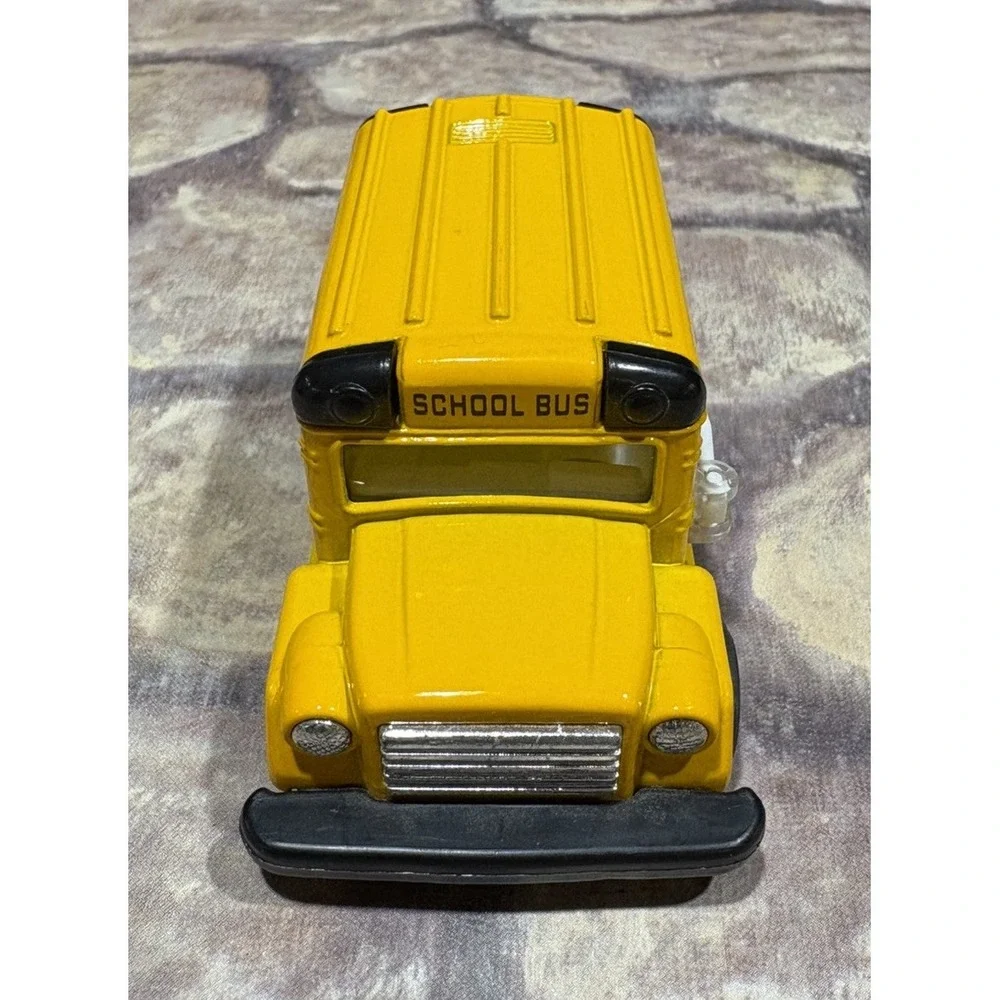 Unbranded this diecast