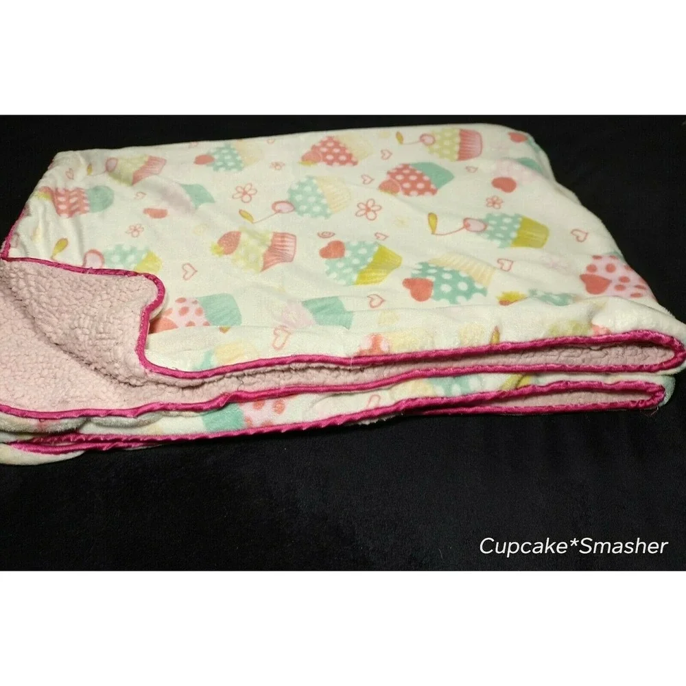 SL Home‎ Fashions 119741 CUPCAKE Baby Blanket Pink Sherpa Polka Dot Beige Cherry