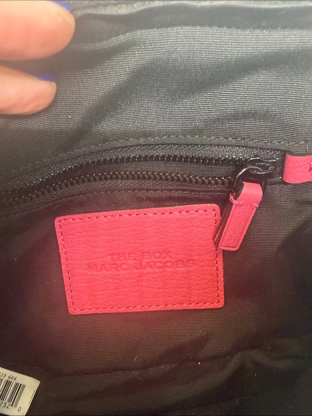 Marc Jacobs compact marc