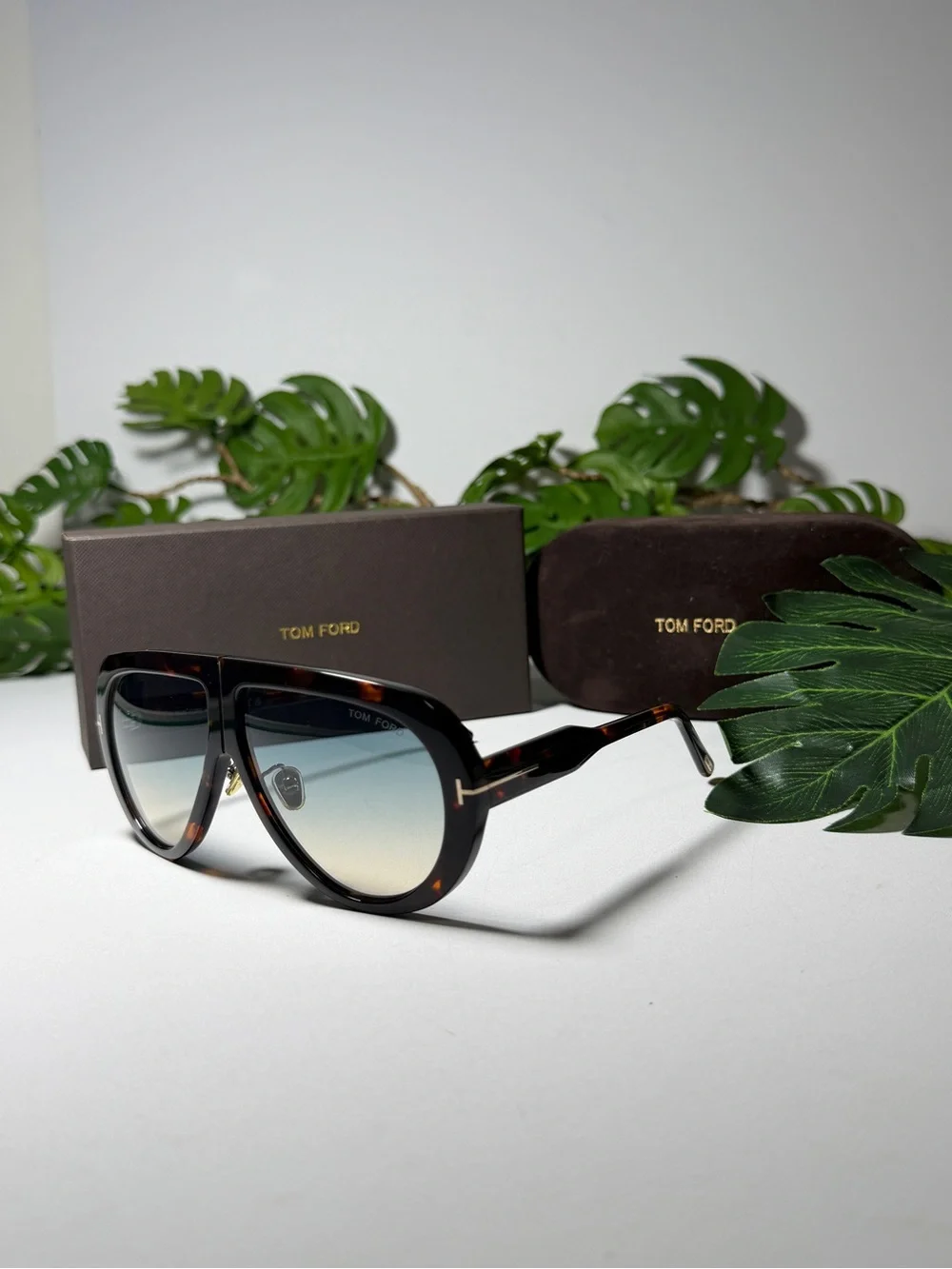 Tom Ford stylish tom