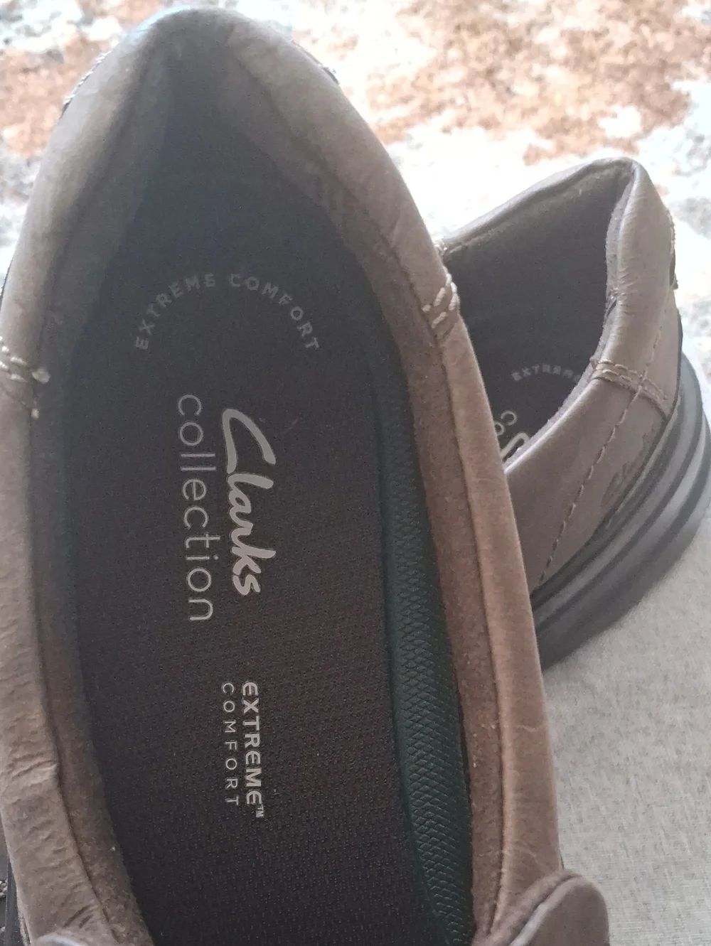 Clarks detail all leather
