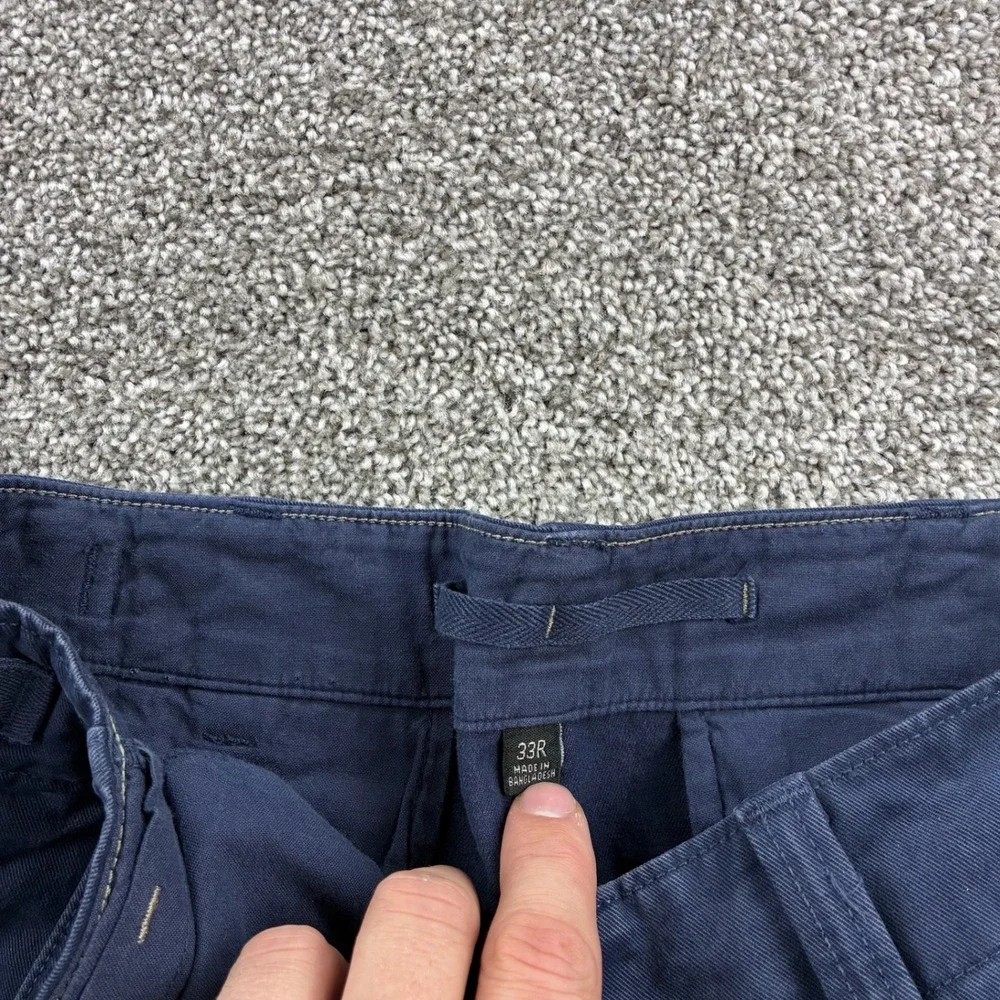Banana Republic measures 35in