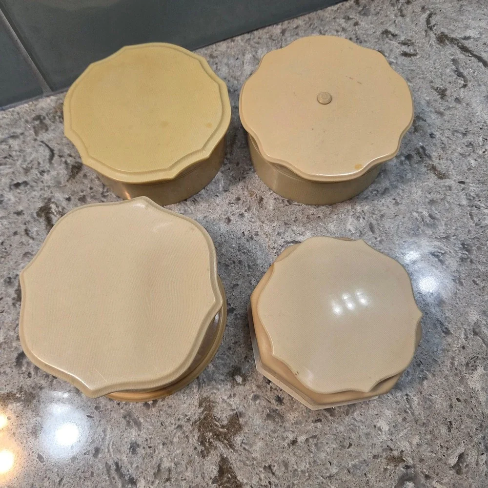 Fairfax set four
