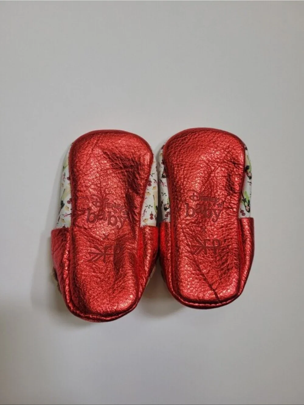 Freshly Picked Disney Baby Red Gold MULAN Bow Moccasin Sz 3 Infant Shoes
