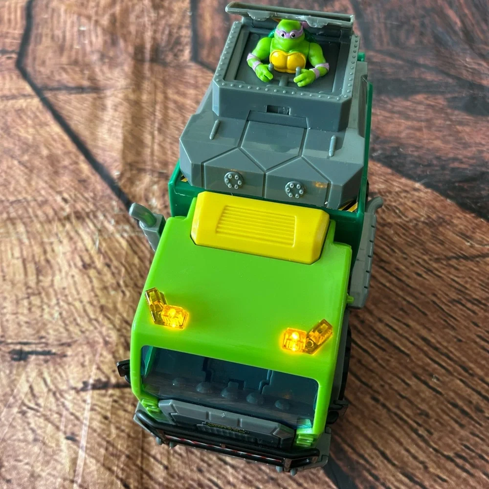 N/A exciting turtle