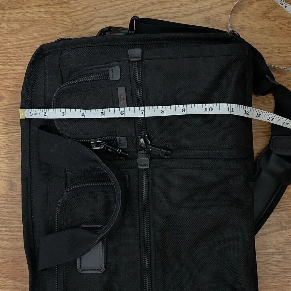 Tumi alpha expandable