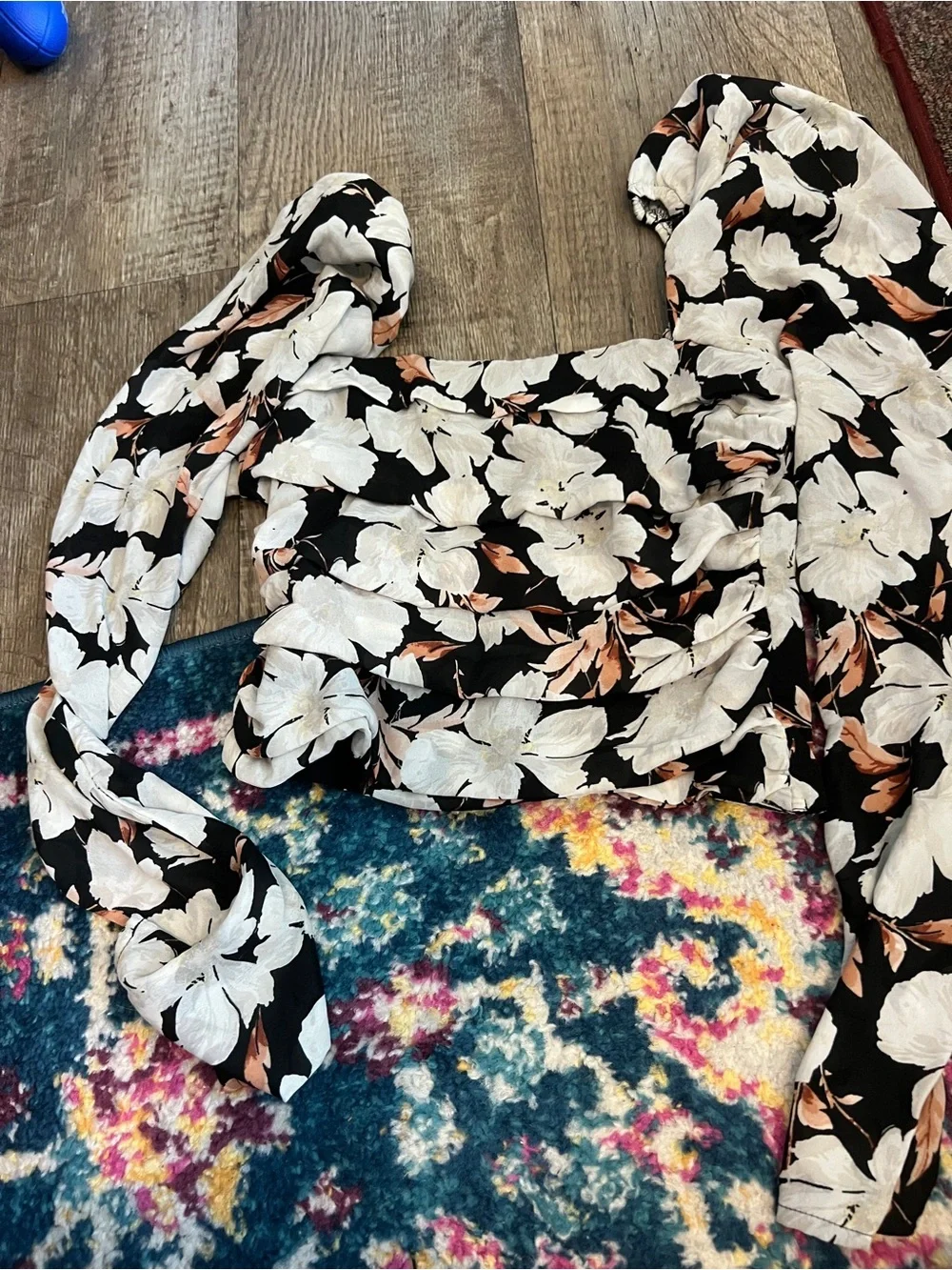 Abercrombie & Fitch chic cropped