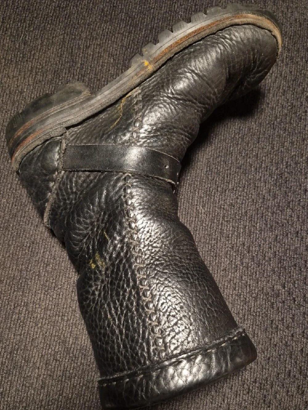 leather boots cushioned secure