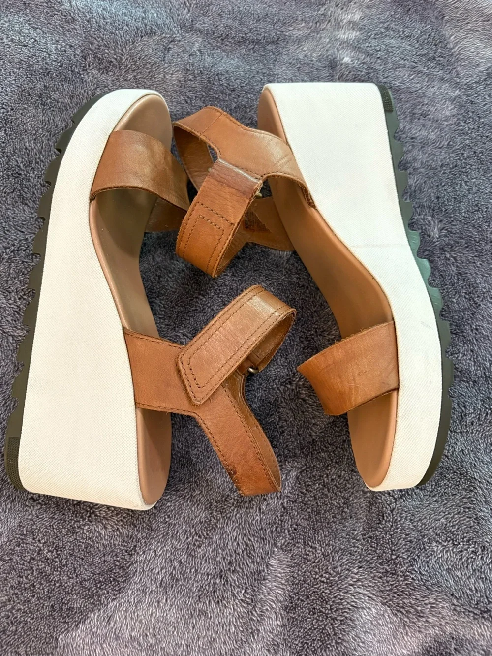 Sorel cameron multi