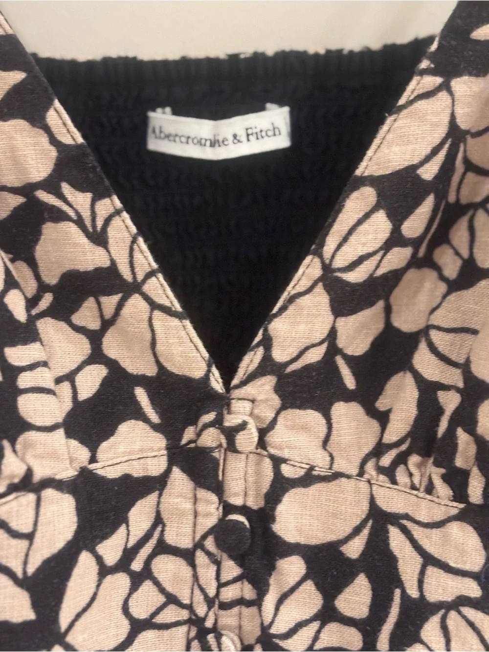 Abercrombie & Fitch lightweight floral