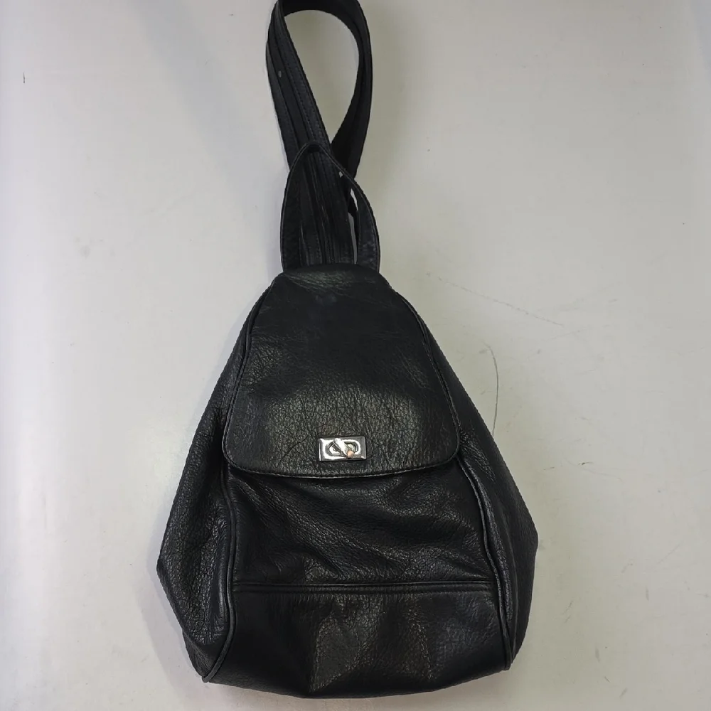 Black Leather Backpack‎ Travel Shoulder Bag Zip With Pockets Purse