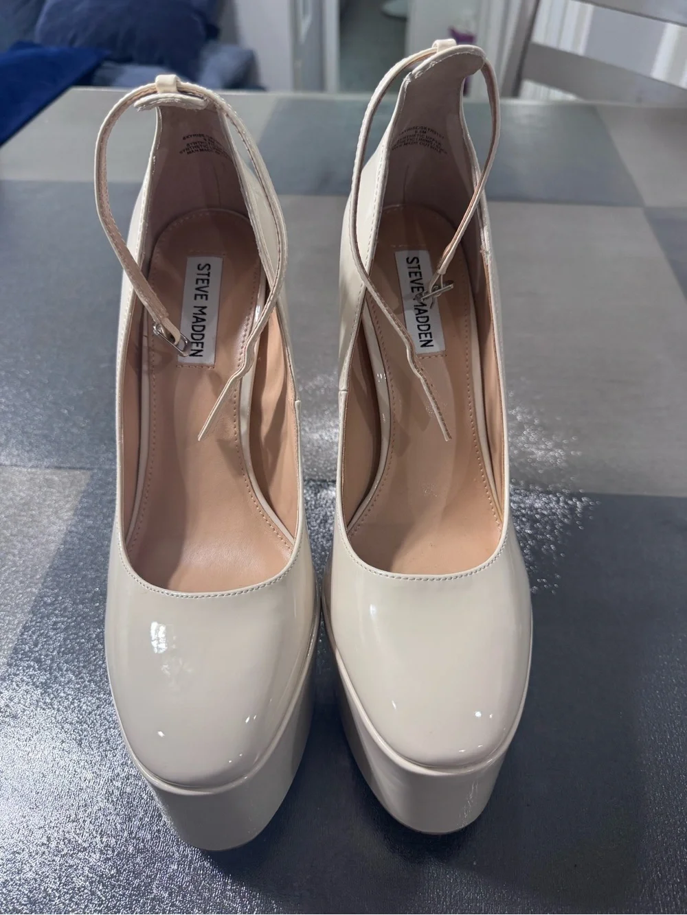 Steve Madden brand new