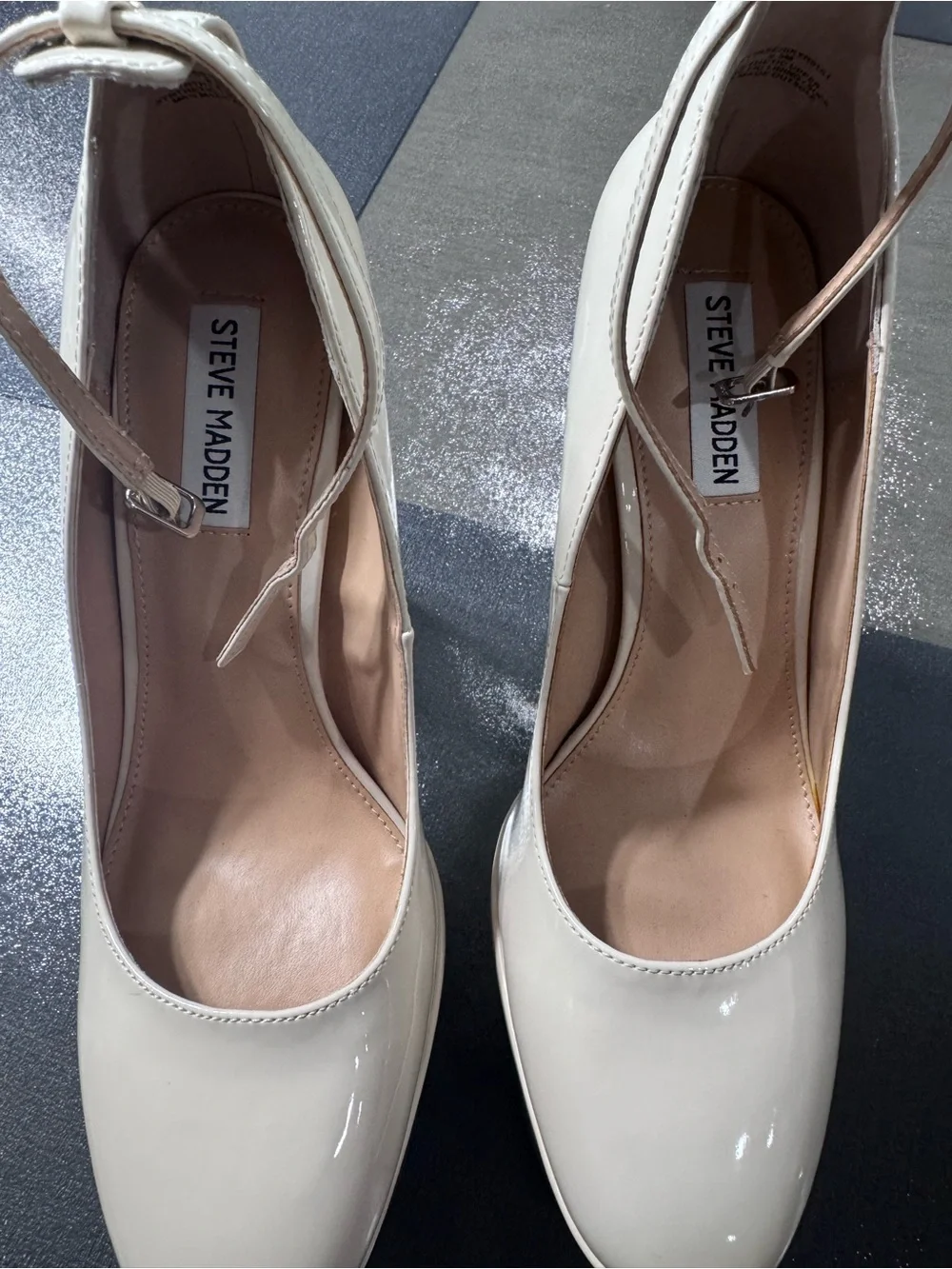 Steve Madden brand new