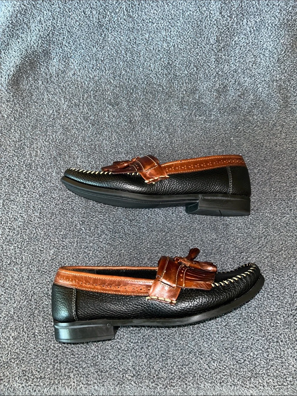 G.H. Bass & Co. classic slip