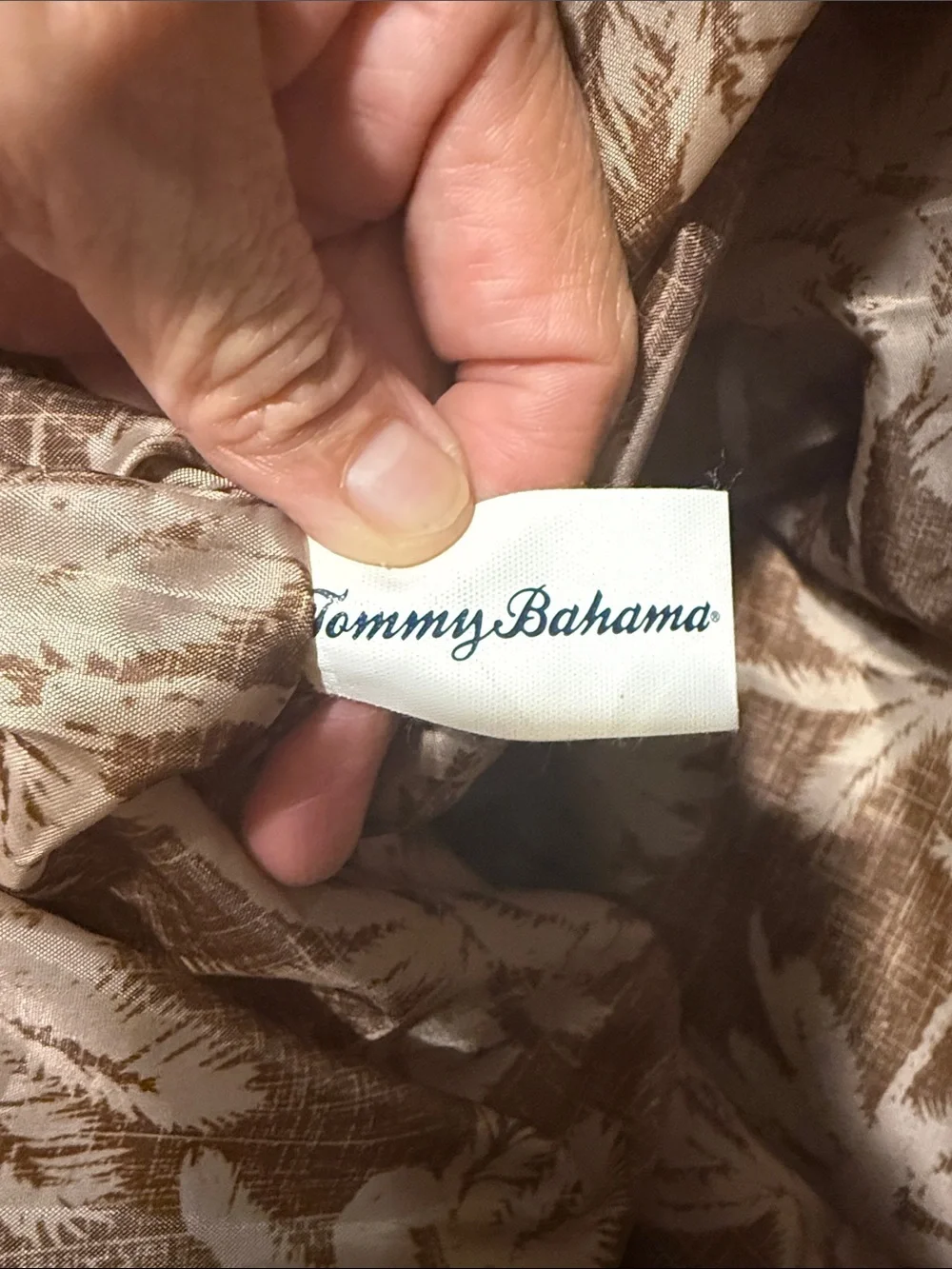 Tommy Bahama spacious navy
