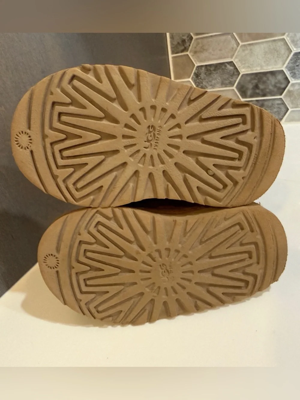 UGG bailey bow
