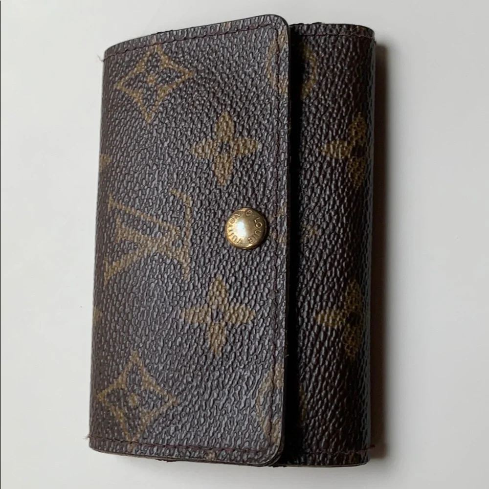Louis Vuitton Brown Monogram Key & Card Holder