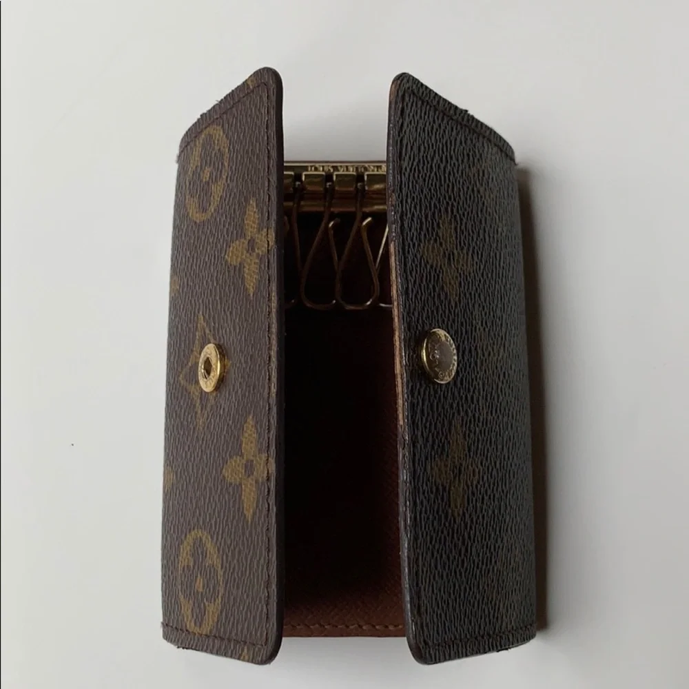 Louis Vuitton authentic louis