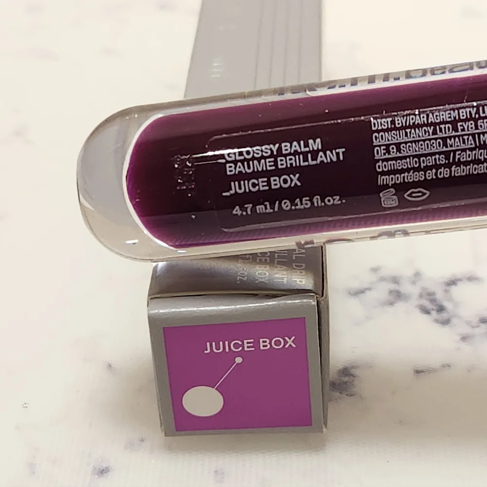 R.E.M. Beauty bundle other