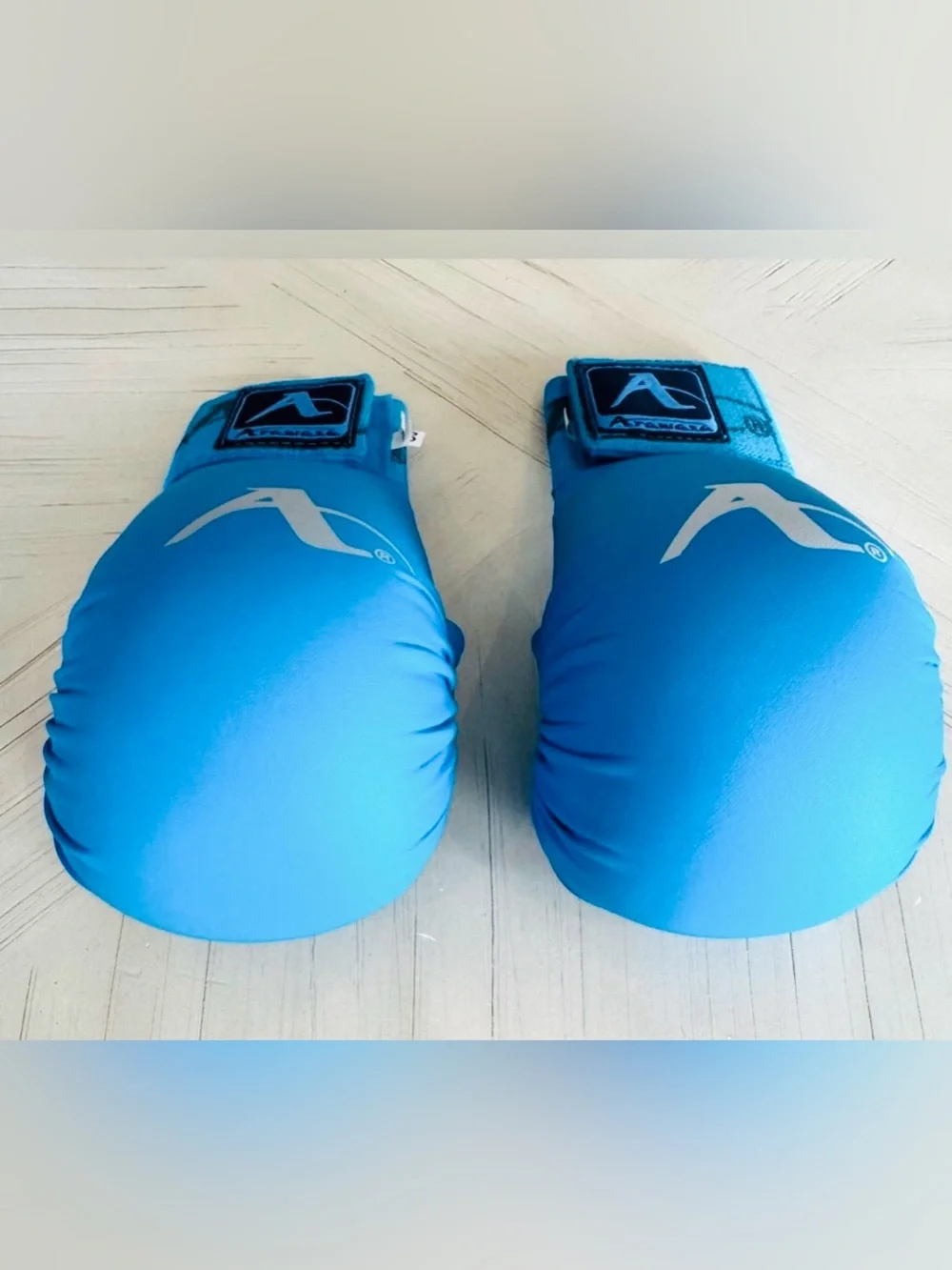 Arawaza youth fist