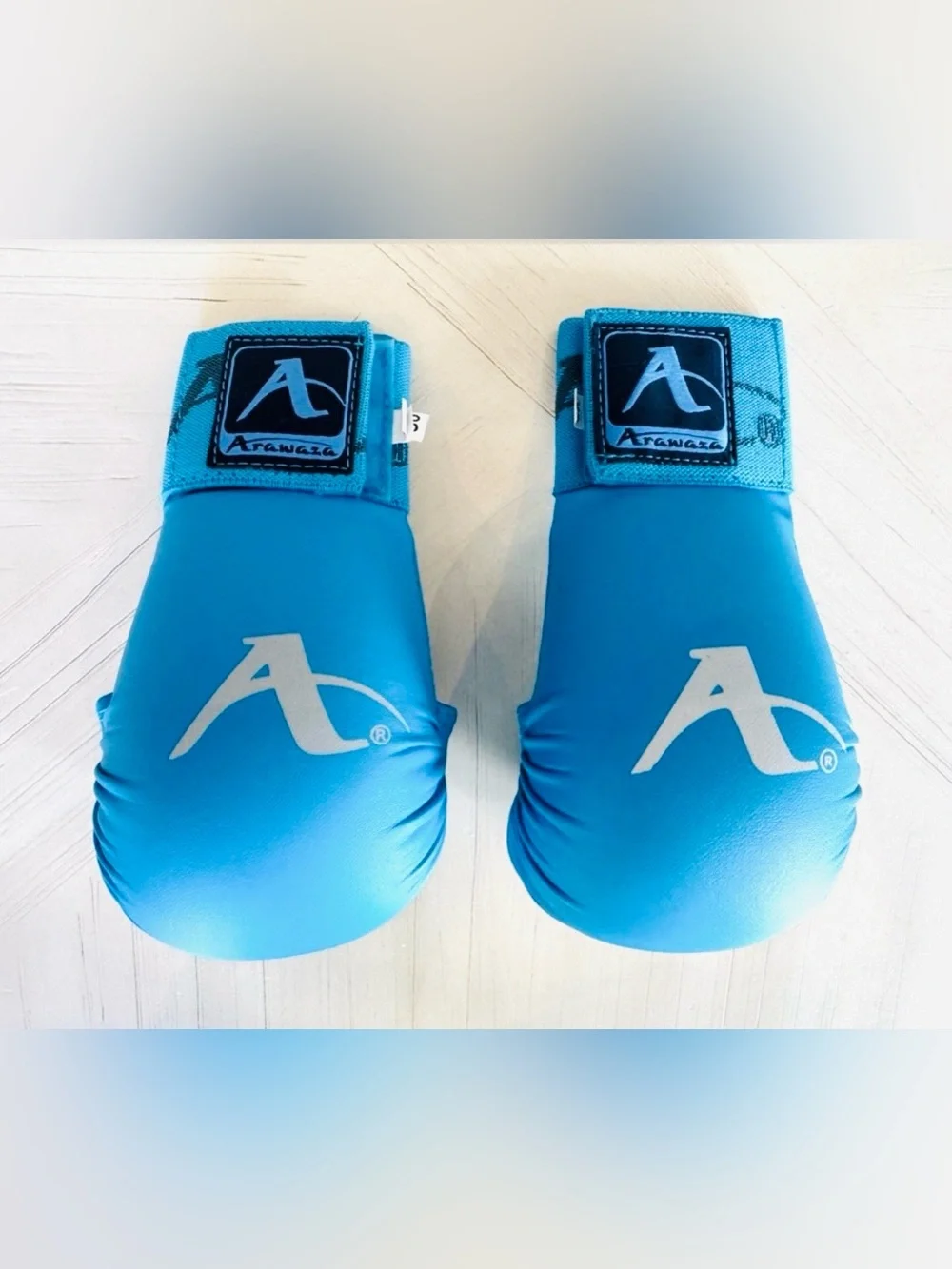 Arawaza youth fist