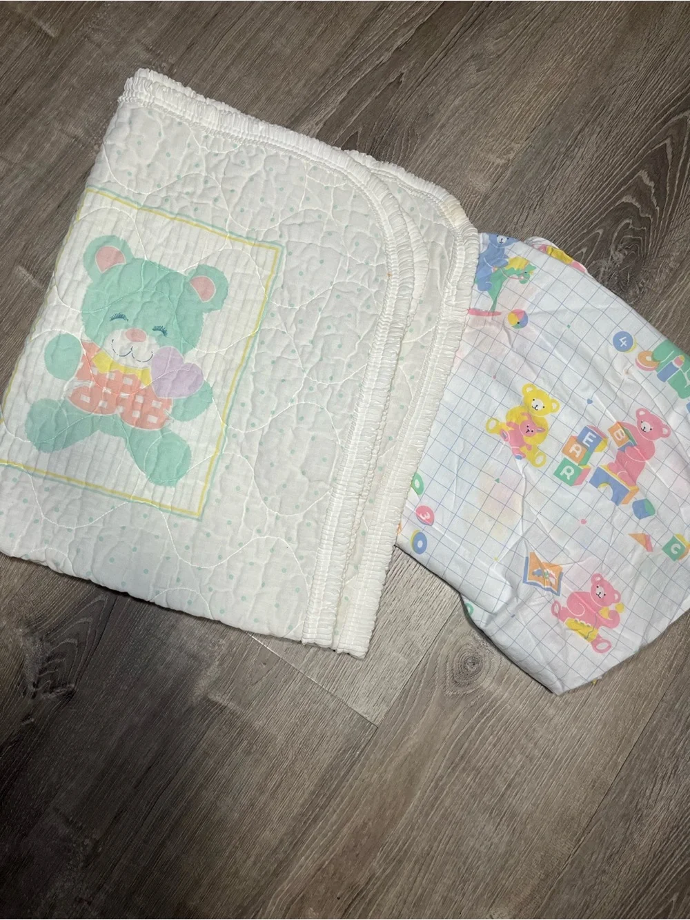 No brand vintage crib