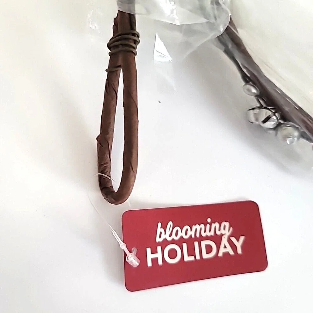 Blooming Holiday blooming holiday