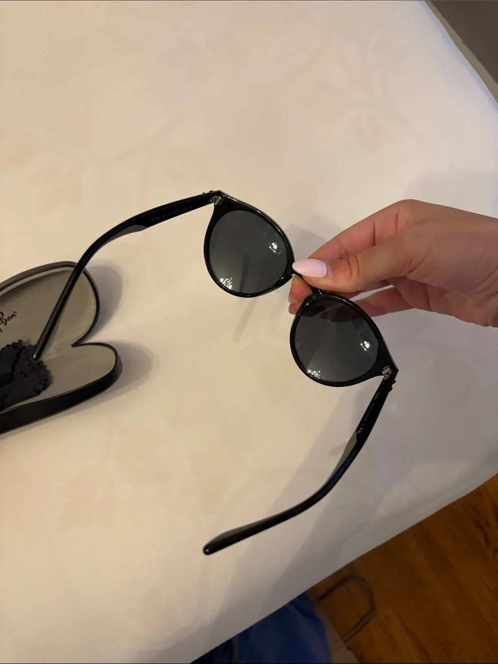Ray-Ban classic ray