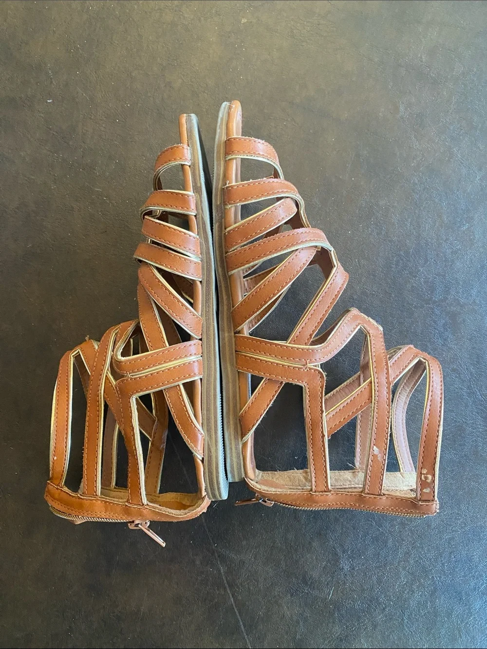 art class metallic gold
