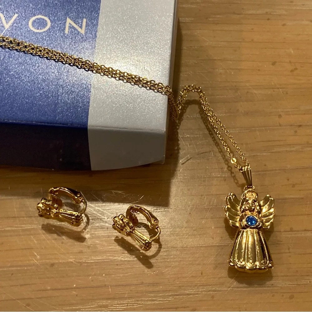 Avon vintage euc