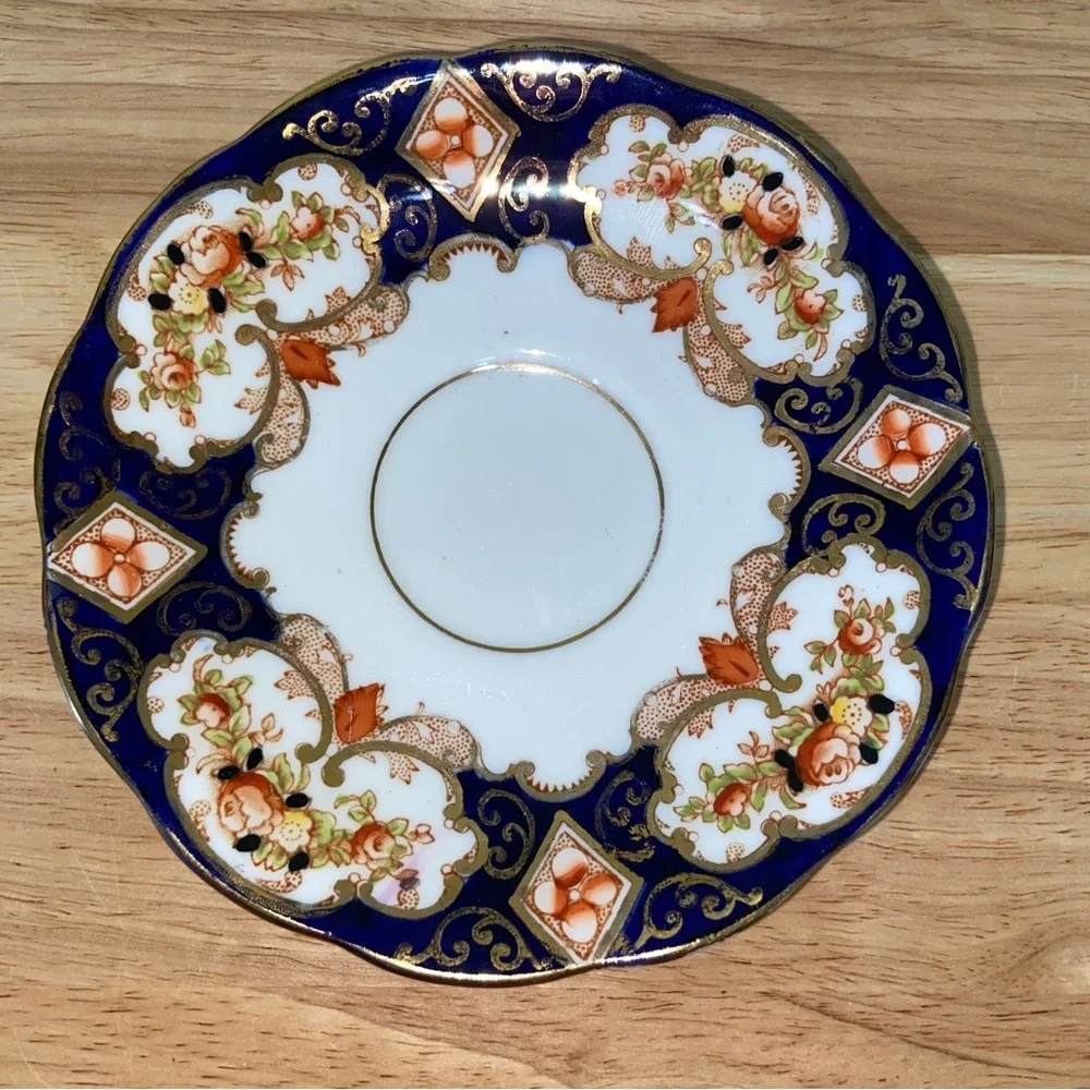 Vintage royal albert