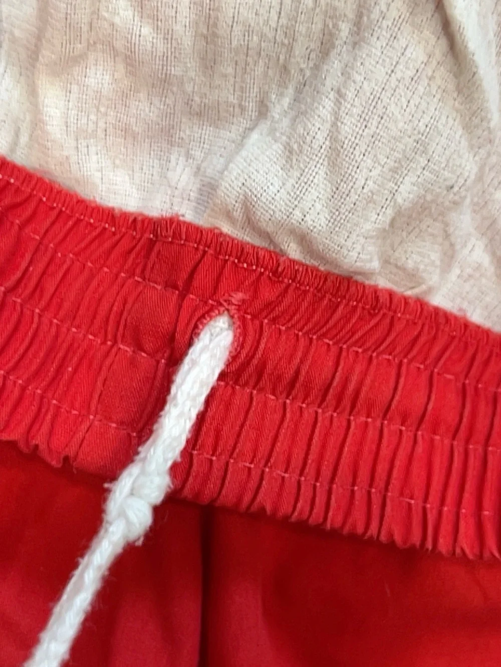 Laguna vintage red