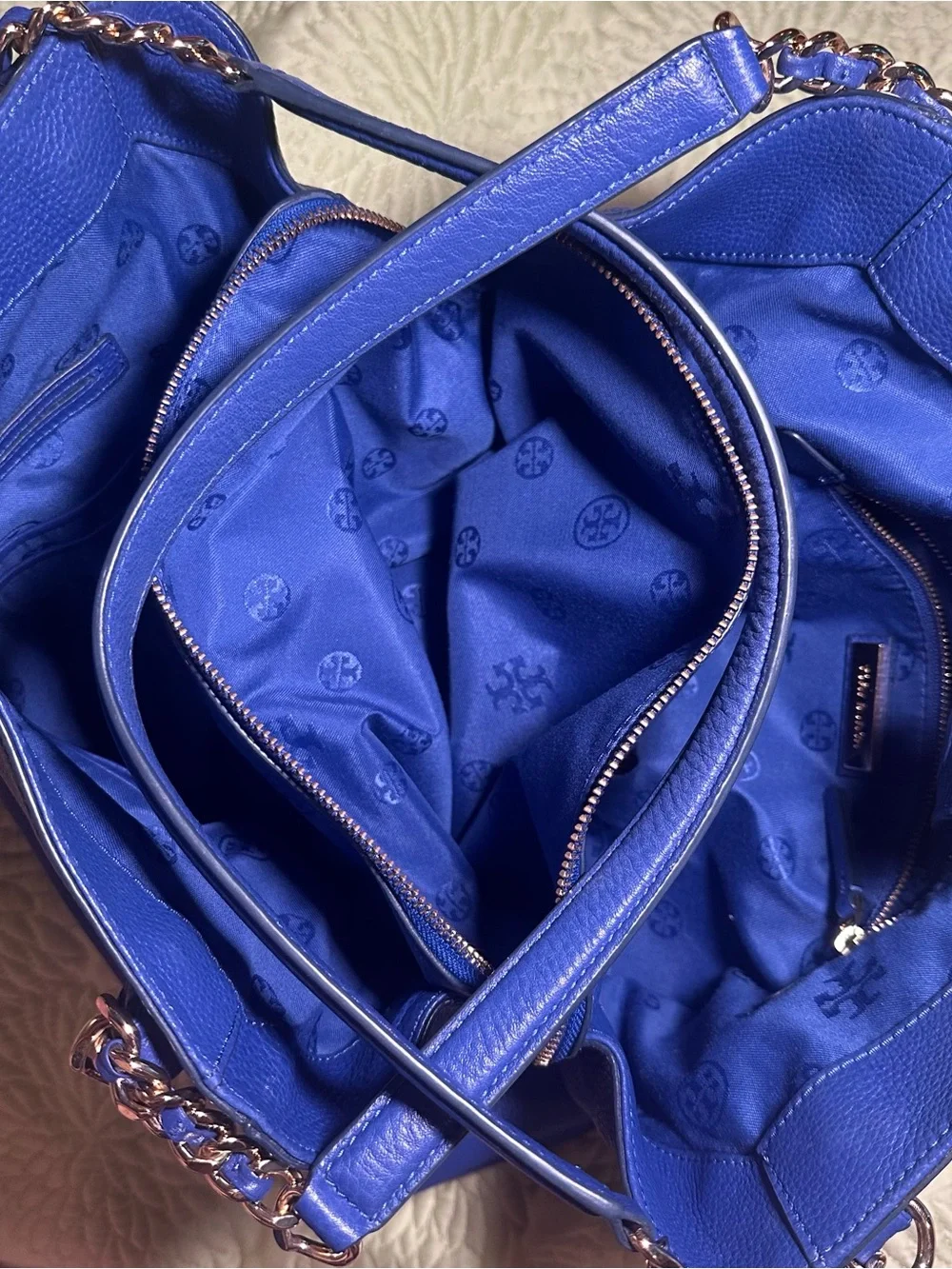 Tory Burch authentic tory
