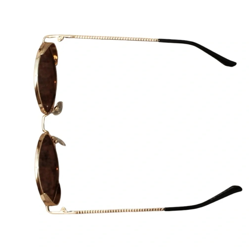 N/A stylish gold