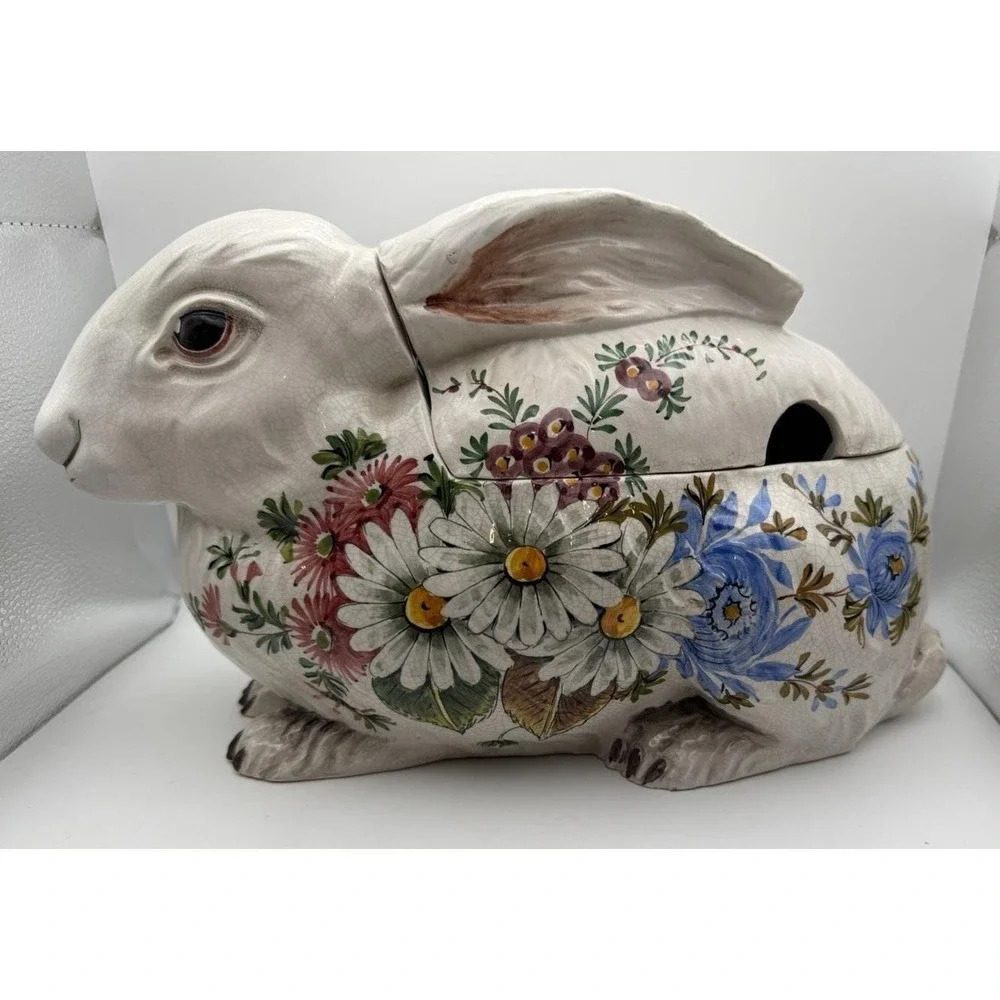 Vintage Bassano Italy Bunny Rabbit Tureen Majolica Floral Easter Centerpiece 12