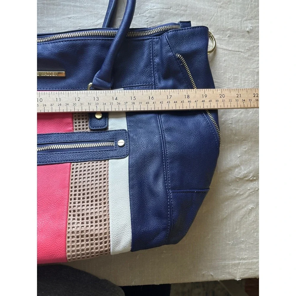 Steve Madden steve madden