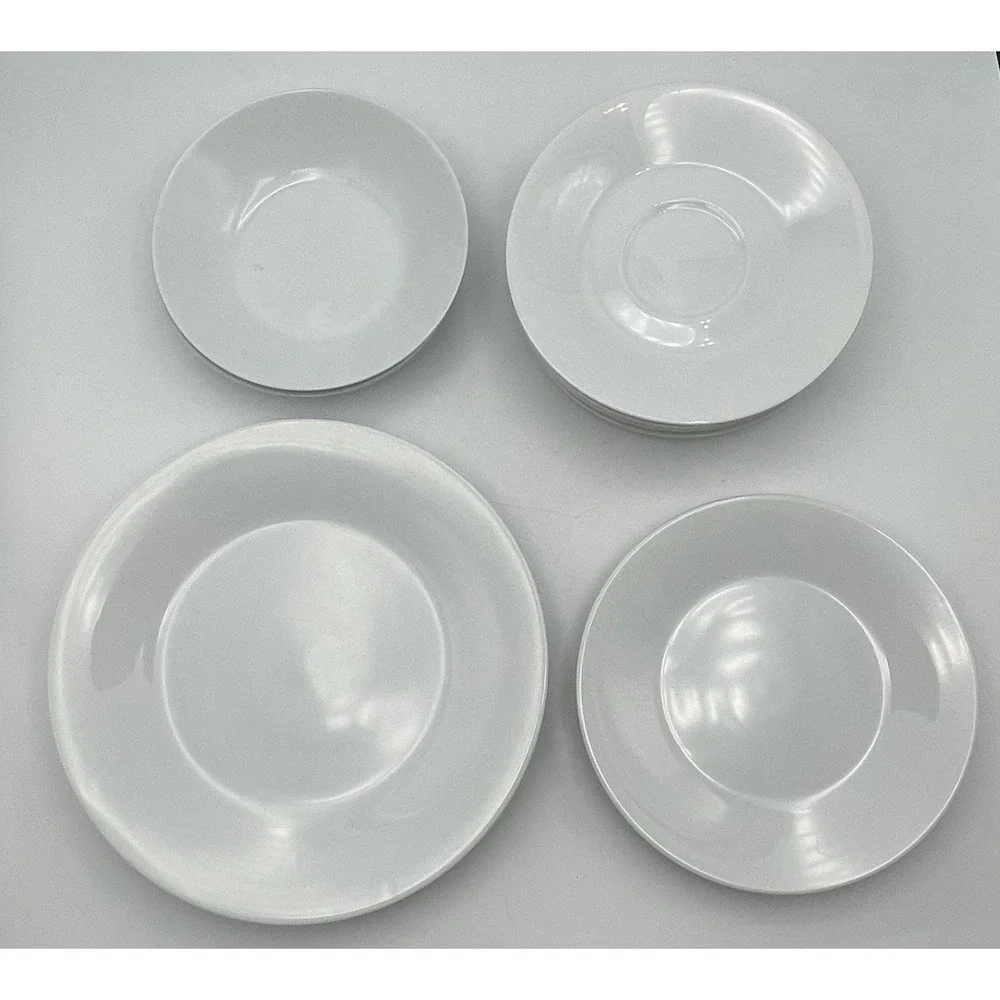 Noritake Snowville 2 salad plates, bread and butter, fruit‎ bowls and 4 saucers