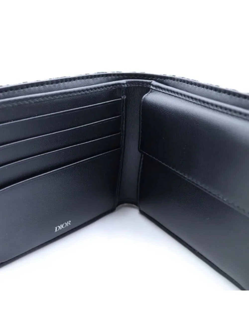 Christian Dior vertical wallet