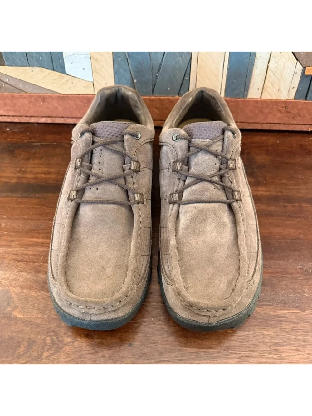 Columbia men brown