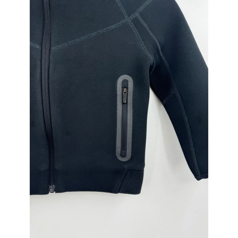 Nike tech fleece