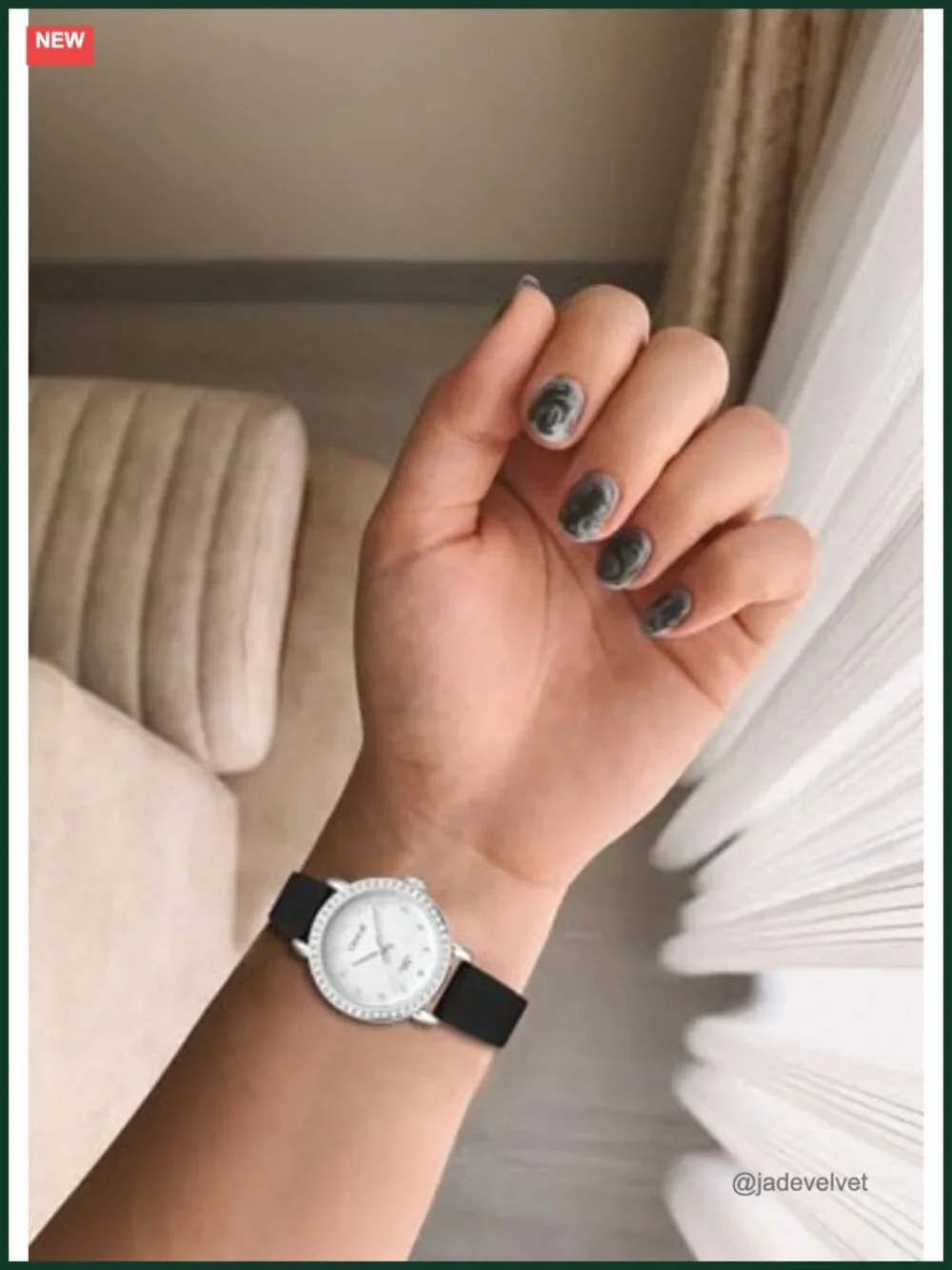 N/A elegant women