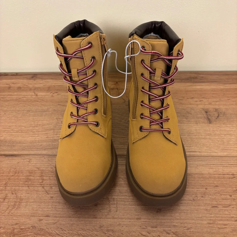 Steve Madden excellent pre